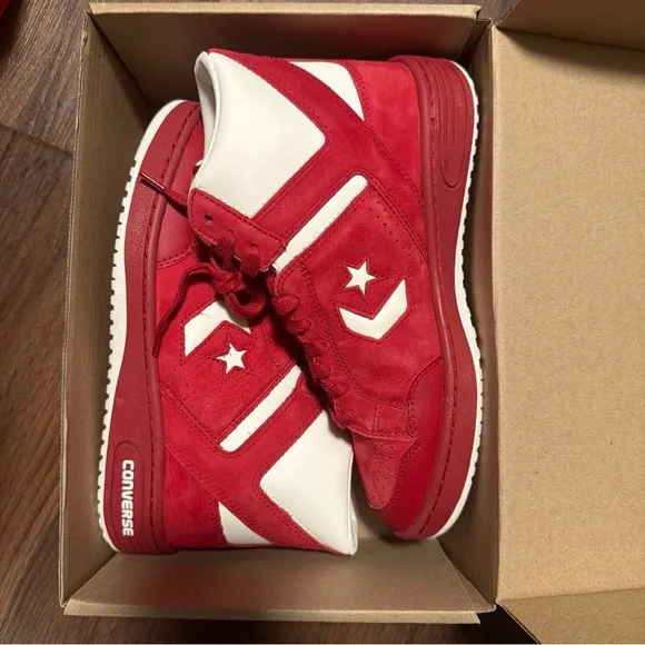 Converse Weapon Mid Red White A14832C Size  M 9.5 Brand New - Picture 6 of 6